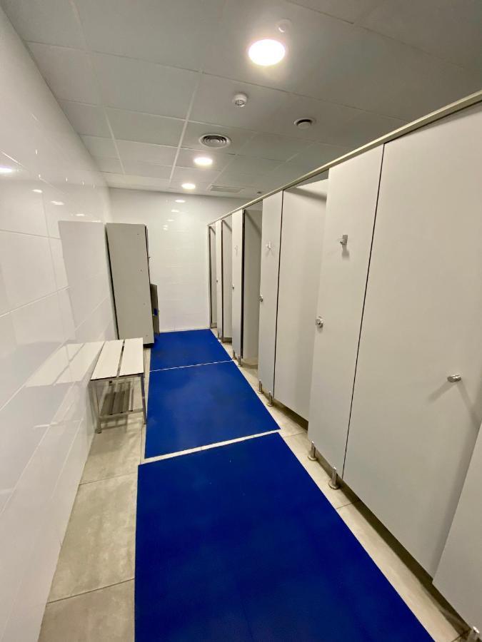 Fantastico Velero En Barcelona Hotel Сант Адриа де Бесос Екстериор снимка